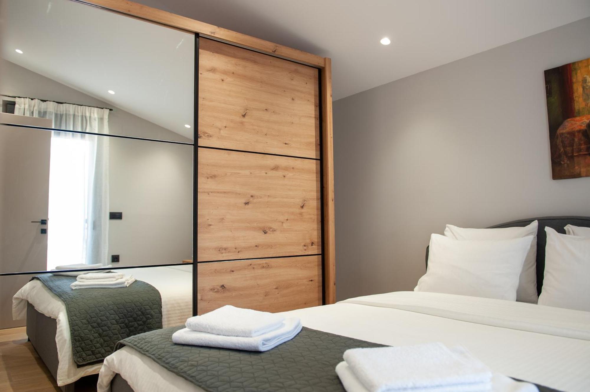 Lovely Guesthouse - 58M2 Mountain View 이오아니아 외부 사진